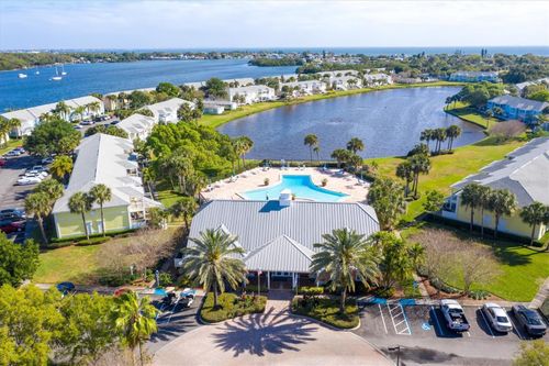 c-102 Pompano Dr Se, ST PETERSBURG, FL, 33705-4073 | Card Image