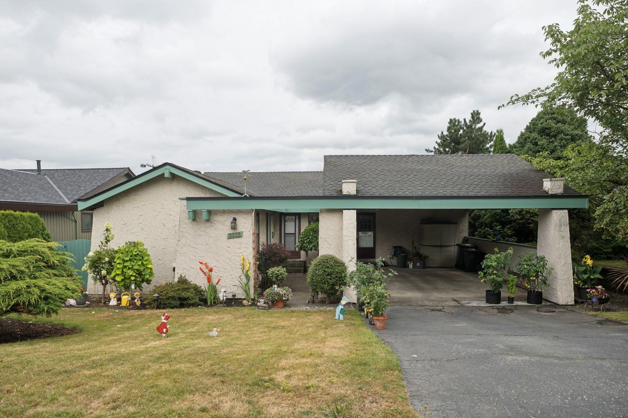 Residential in Port Moody