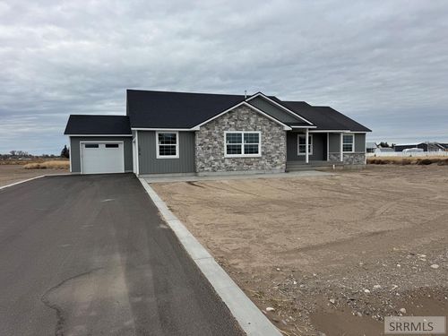 1576 N 835 E, Shelley, ID, 83274-1051 | Card Image