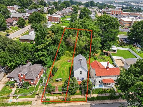 1316 Graham St, Saint Louis, MO, 63139-3120 | Card Image