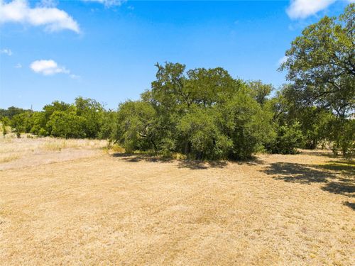 000 E 16th St, Crawford, TX, 76638 | Card Image