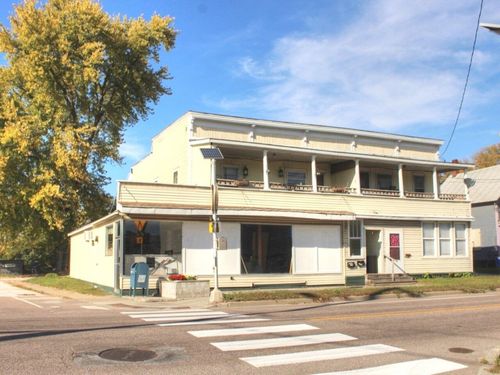 83 1st St, Swanton, VT, 05488-1128 | Card Image