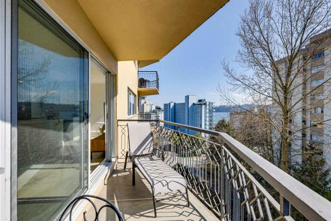 604 - 1930 Marine Drive, Condo with 1 bedrooms, 1 bathrooms and 1 parking in West Vancouver BC | Image 13