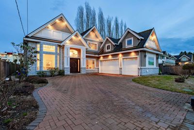 8680 Kelmore Rd, House other with 5 bedrooms, 5 bathrooms and 6 parking in Richmond BC | Image 1