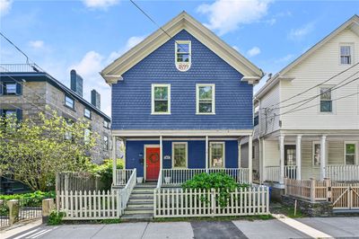 461 Spring Street, House other with 4 bedrooms, 2 bathrooms and null parking in Newport RI | Image 1