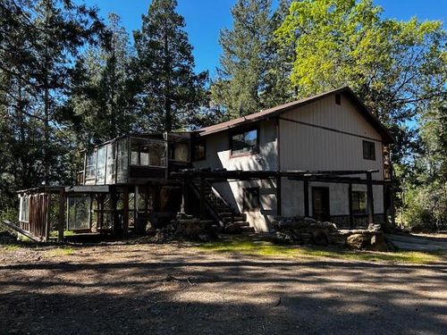 15912 Valhalla Dr, Oak Run, CA, 96069-9555 | Card Image