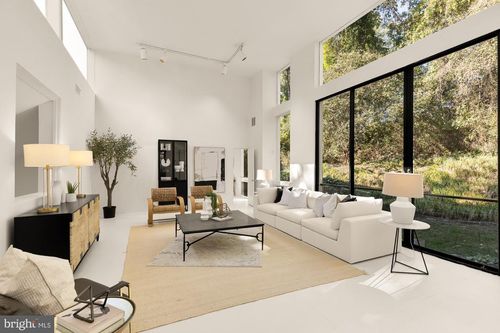 3524 Williamsburg Ln Nw, WASHINGTON, DC, 20008-1207 | Card Image