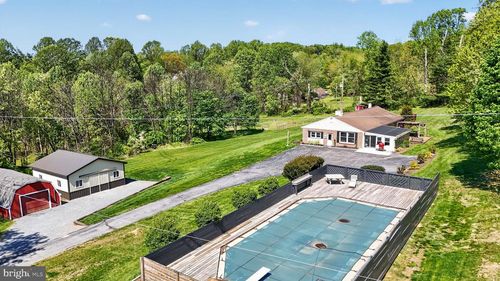 358 Lammey Rd, HONEY BROOK, PA, 19344-1214 | Card Image