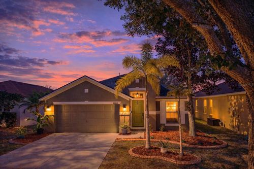 6808 Cambridge Park Dr, APOLLO BEACH, FL, 33572-1721 | Card Image