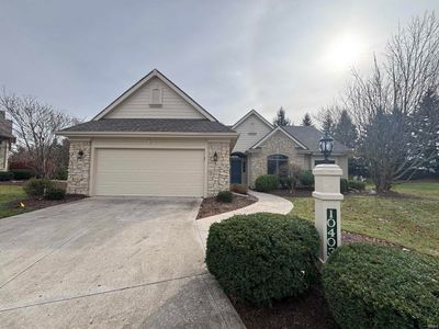 10403 Maple Springs Cove, Condo with 2 bedrooms, 2 bathrooms and null parking in Fort Wayne IN | Image 1