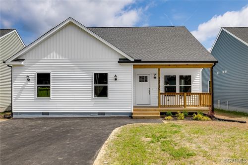 623 Pegram St, Petersburg, VA, 23803-4916 | Card Image