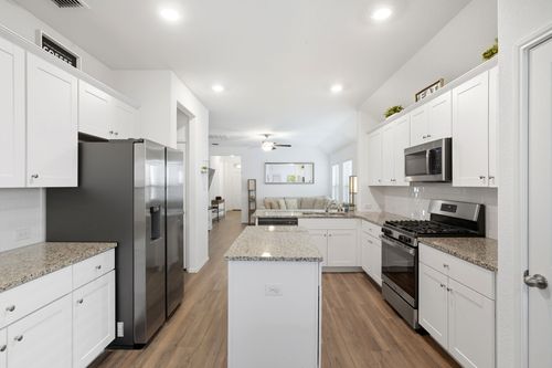 2264 Jasper Dr, Aubrey, TX, 76227-2984 | Card Image