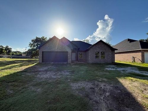 1003 S Anderson St, Angleton, TX, 77515-5261 | Card Image