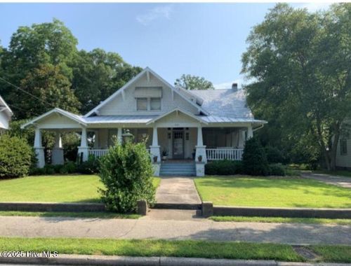 4290 Belcher St, Farmville, NC, 27828-1365 | Card Image