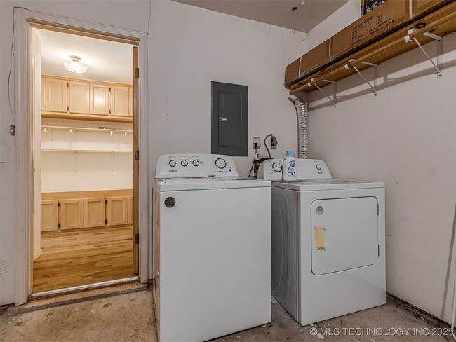 912 Summit Ridge Ct, House other with 2 bedrooms, 2 bathrooms and null parking in Tahlequah OK | Image 36