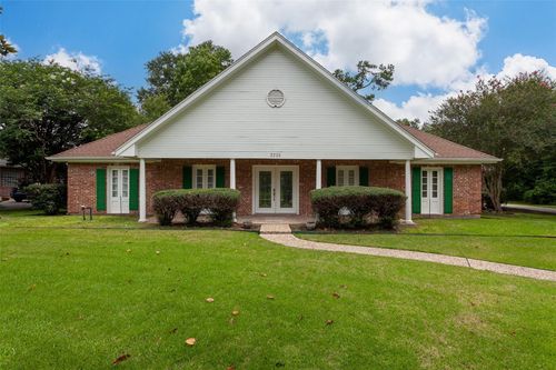 2226 Chasse Bend St, Orange, TX, 77632-9815 | Card Image