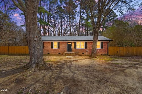 1514 Parks Village Rd, Zebulon, NC, 27597-9579 | Card Image