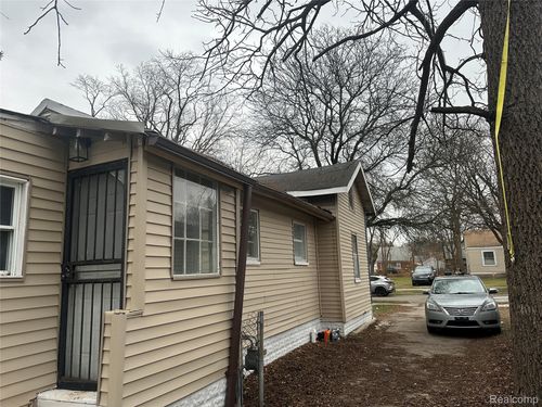 19333 Grandville Ave, Detroit, MI, 48219-2709 | Card Image