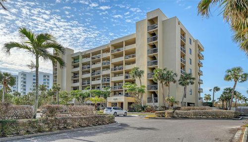 301-1045 Gulf Of Mexico Drive, LONGBOAT KEY, FL, 34228 | Card Image