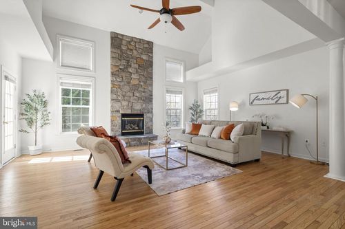 15344 Warm Springs Ln, MANASSAS, VA, 20112-5493 | Card Image