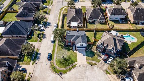 1801 Autumn Pond Circle, Alvin, TX, 77511 | Card Image