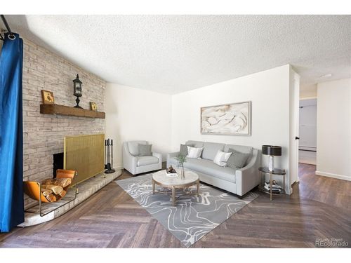 100-2700 S Holly St, Denver, CO, 80222 | Card Image
