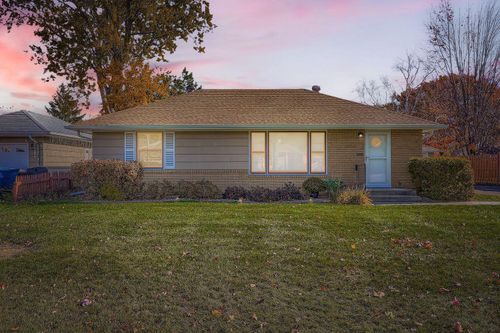 7221 Park Ave, Richfield, MN, 55423-3231 | Card Image