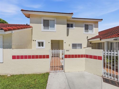 0-3002 San Remo Cir, Homestead, FL, 33035-1132 | Card Image