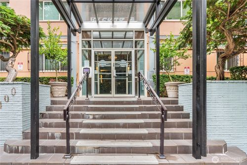 apt-909-1400 Hubbell Pl, Seattle, WA, 98101-1908 | Card Image