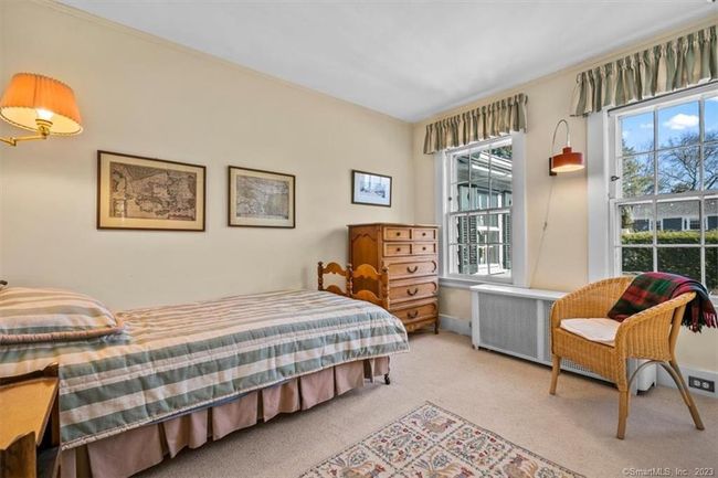 27 Spring Glen Ter, House other with 5 bedrooms, 4 bathrooms and null parking in Hamden CT | Image 26