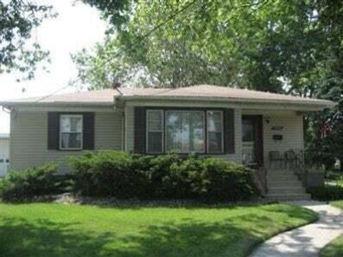 8750 Calumet Avenue, Munster, IN, 46321 | Card Image