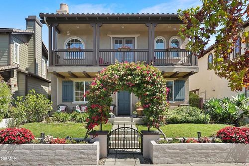 1424 Donegal Way, Oxnard, CA, 93035-1442 | Card Image