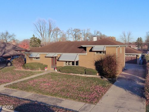 701 N Craig Pl, Addison, IL, 60101-1306 | Card Image