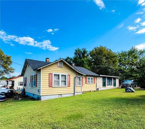 302 E College Ave, Berryville, AR, 72616-3438 | Card Image