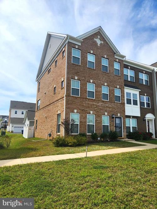 11426 Saint Luke Dr, WHITE PLAINS, MD, 20695-4267 | Card Image