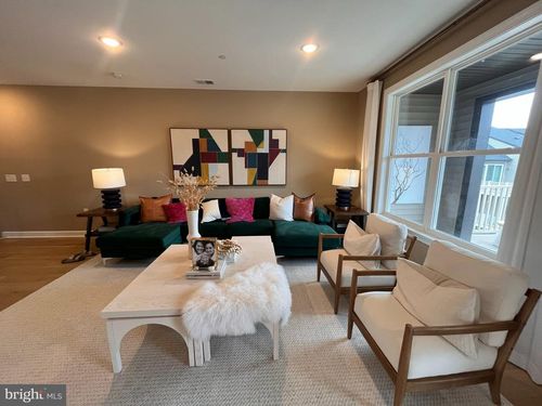 123-4921 Longmire Way, CHANTILLY, VA, 20151-2543 | Card Image
