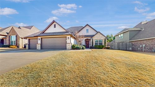 1601 E Pasadena Street, Broken Arrow, OK, 74011 | Card Image