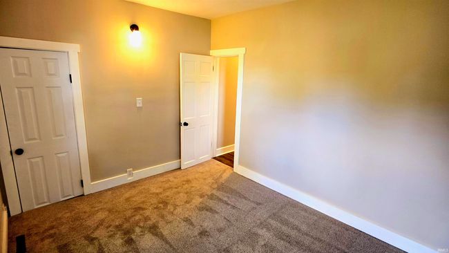 1401 N Quarry Rd, House other with 5 bedrooms, 2 bathrooms and null parking in Marion IN | Image 25