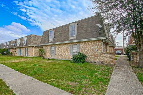 apt-a-2713 Kingman St, Metairie, LA, 70006-6643 | Card Image