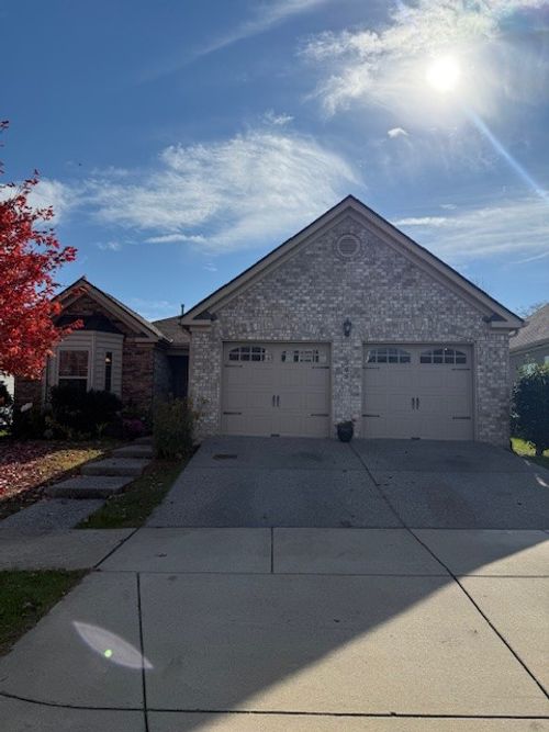 345 Lola Ln, Cottontown, TN, 37048-1401 | Card Image