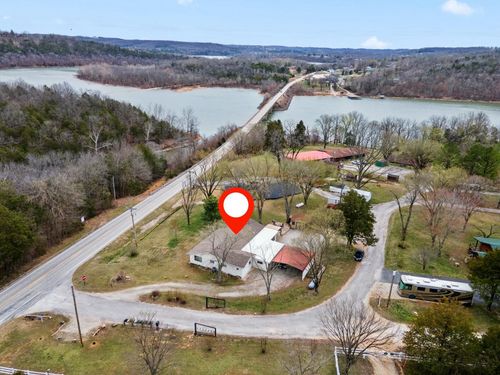 10 Stagecoach Ln, Cape Fair, MO, 65624-4258 | Card Image