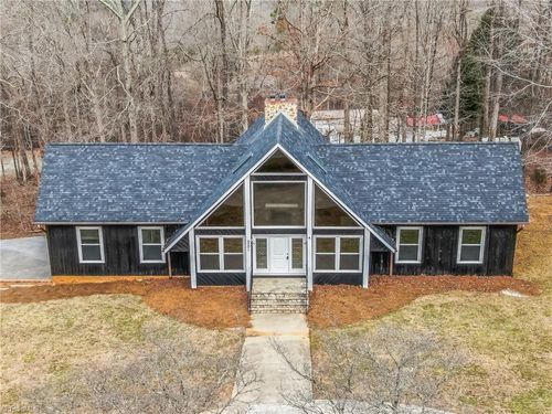 6201 Maurice Circle, Rural Hall, NC, 27045 | Card Image