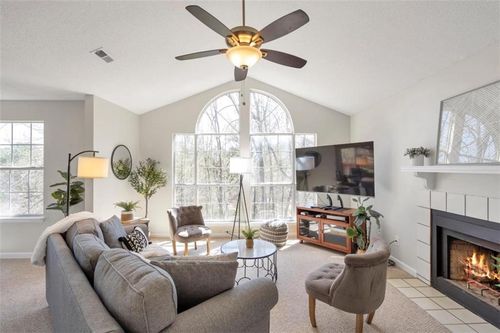 818-818 Dunes Way, Alpharetta, GA, 30022-5399 | Card Image