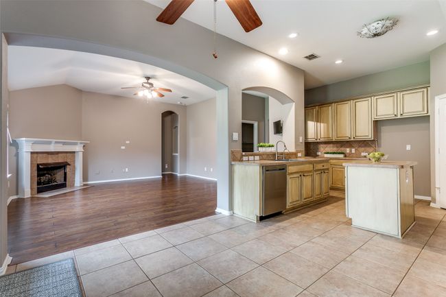3504 Carlton St, House other with 4 bedrooms, 2 bathrooms and null parking in Grapevine TX | Image 9