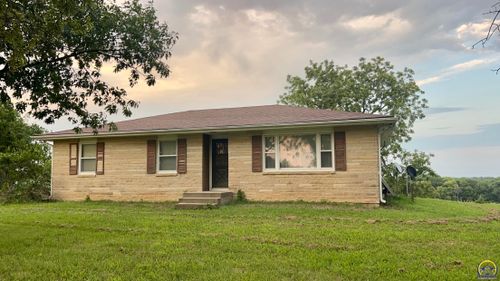 15880 S Osage Rd, Burlingame, KS, 66413 | Card Image