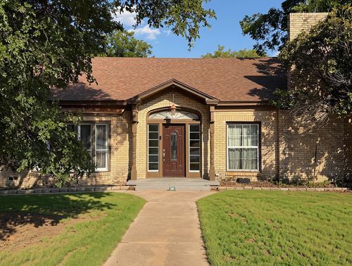 941 S Texas St, De Leon, TX, 76444-2736 | Card Image