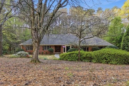 3197 Spring Lake Dr Ne, Conyers, GA, 30013-5411 | Card Image