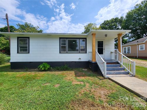 1208 N Juniper Ave, Kannapolis, NC, 28081-2249 | Card Image