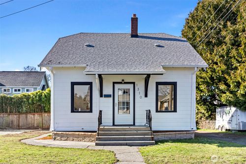 1310 S Pine St, Tacoma, WA, 98405-2473 | Card Image