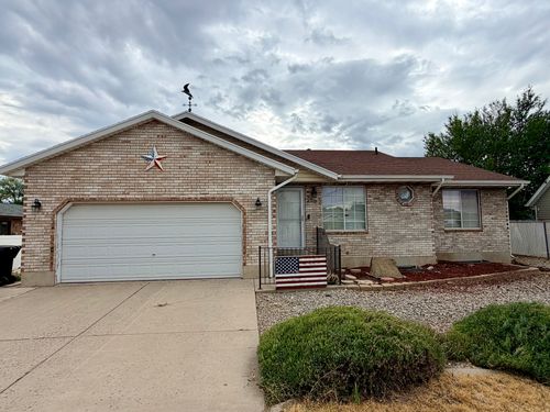 339 S 1150 E, Spanish Fork, UT, 84660-2571 | Card Image